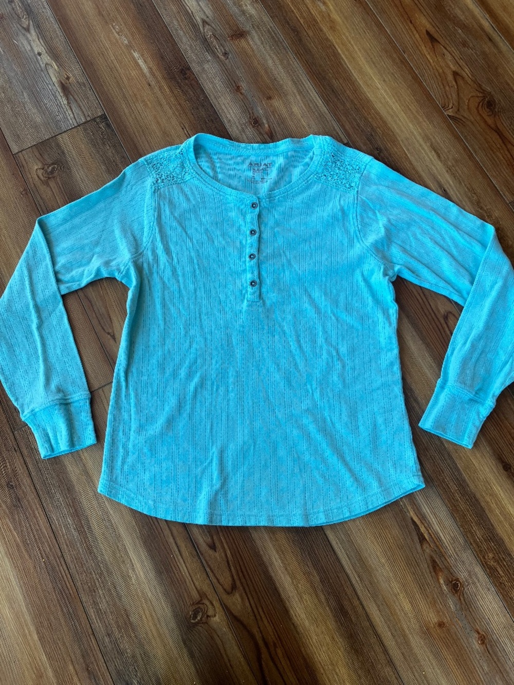 Ariat REAL Light Blue Lace Accent Knit Henley Top Cowgirl Western Boho Sz L